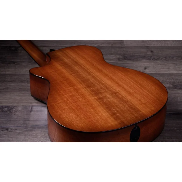 512ce Urban Ironbark/Torrefied Sitka - natural