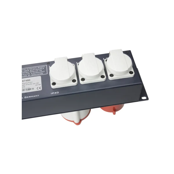 Adam Hall 19" Parts 87480 - Multiprise secteur Schuko 9 prises rackable 19", 2U