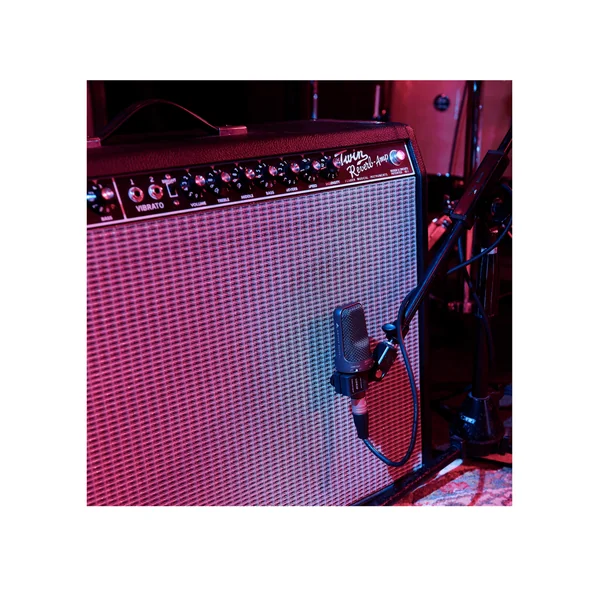 AE3000