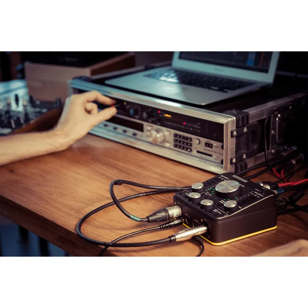 Arturia AudioFuse Rev 2 - Interface Audio
