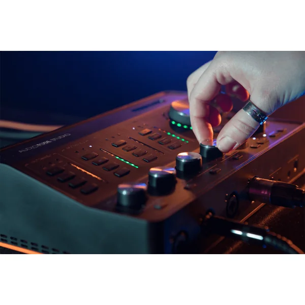 Arturia AudioFuse Studio - Interface Audio