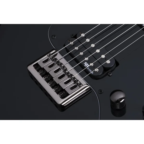 Banshee-6 - gloss black