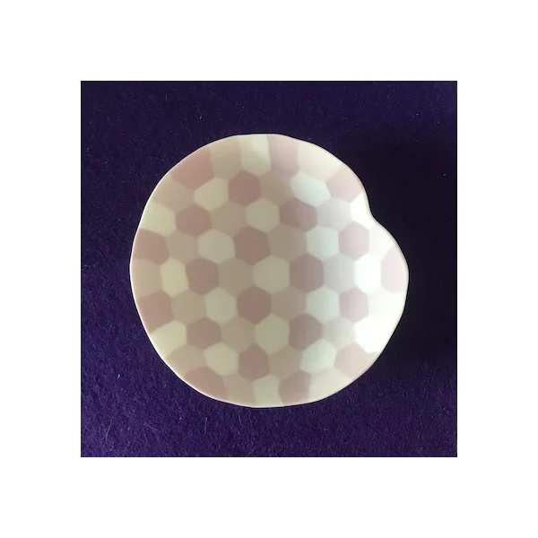 Bol écailles de tortue en porcelaine – rose et blanc – Yuko Kuramatsu