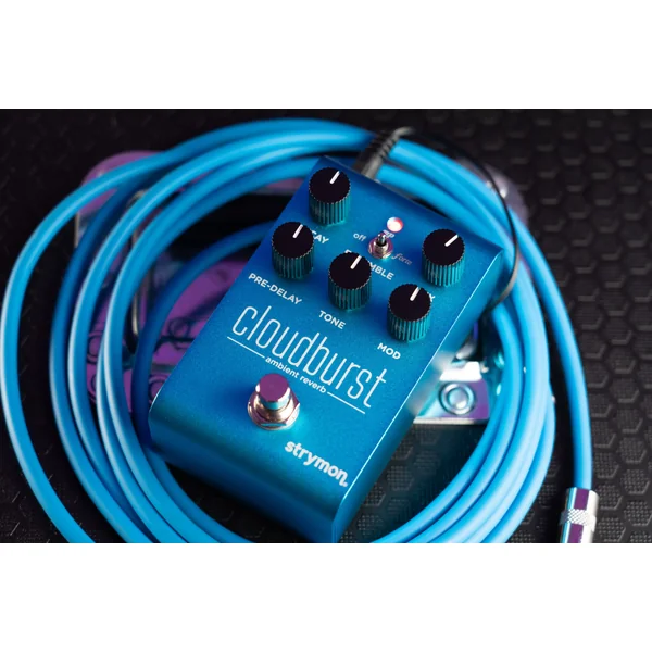 Cloudburst Ambient Reverb