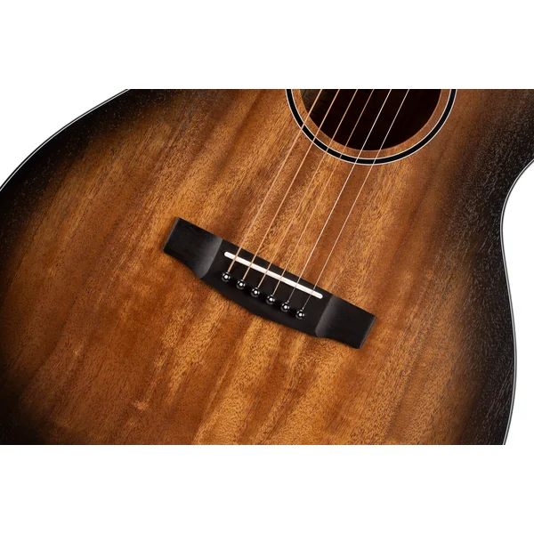 Core-OC Acajou - black burst