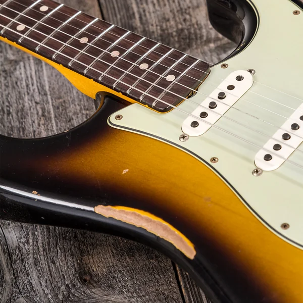 Custom Shop 1959 Stratocaster #R117661 - relic 2-color sunburst
