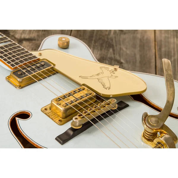 Custom Shop G6136T-CS Falcon Masterbuilt Stephen Stern #UC20041951 - relic faded sonic blue