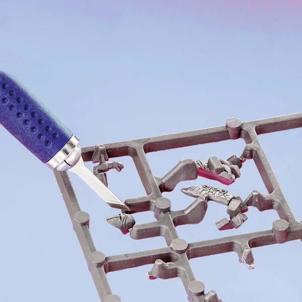Cutter Deluxe pour modélisme Nº1