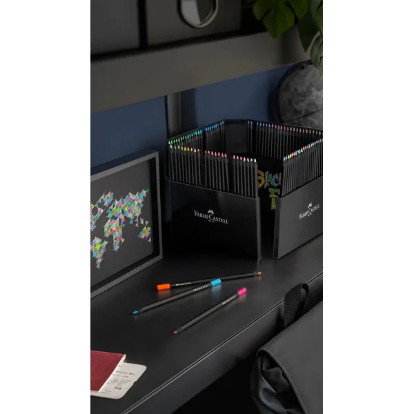 Etui de 100 crayons de couleurs Black Edition