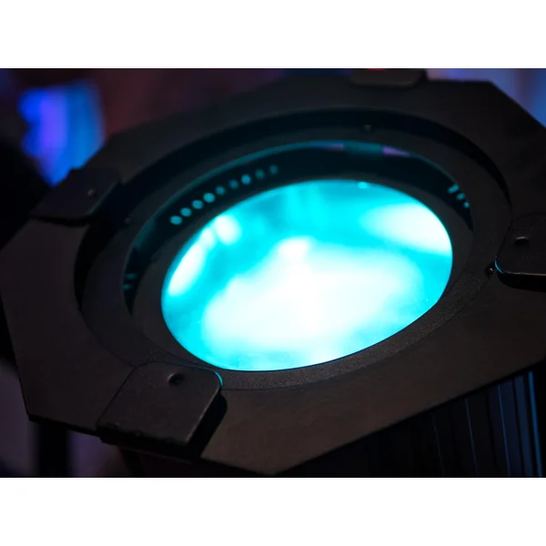 EUROLITE LED PFE-200 3000K Profile Spot