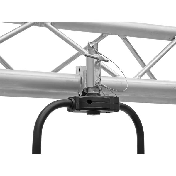 EUROLITE TPTV-1 Coupler silver