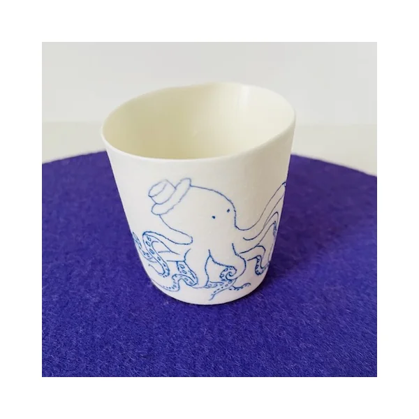 Gobelet en porcelaine, Pieuvre – Jinjin Sun, Atelier Murmur