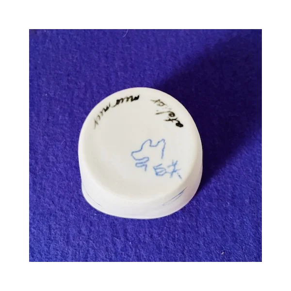 Gobelet en porcelaine, Serpent – Jinjin Sun, Atelier Murmur