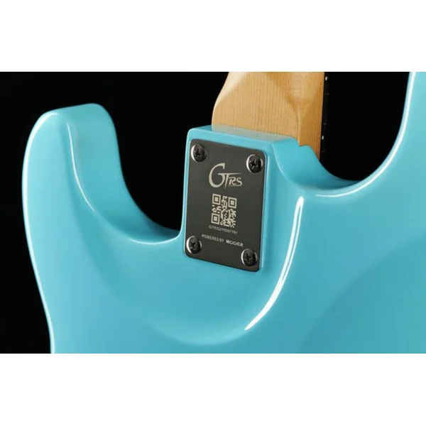 GTRS S800 Intelligent Guitar - sonic blue