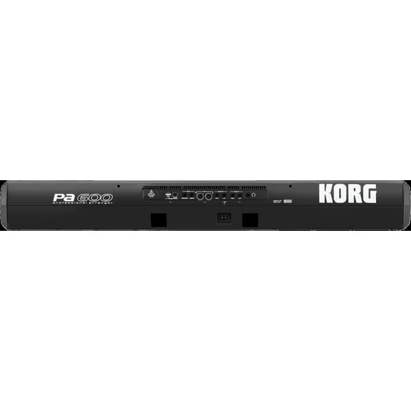 Korg Pa600