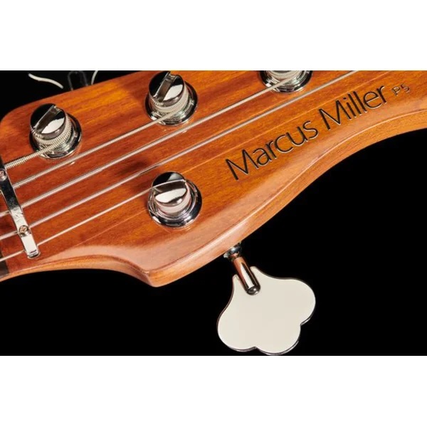 Marcus Miller P5R 5ST - vintage white