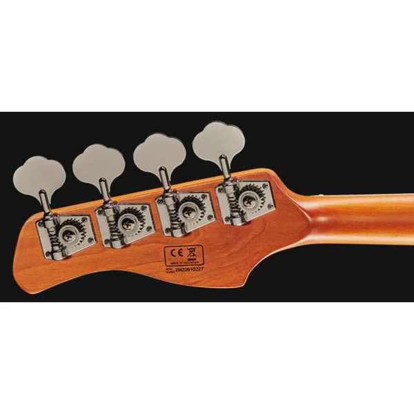 Marcus Miller V5R 4ST - mild green
