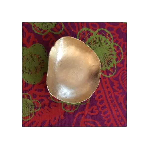 Mini-coupelle dorée et gravée, porcelaine – Lise Meillan