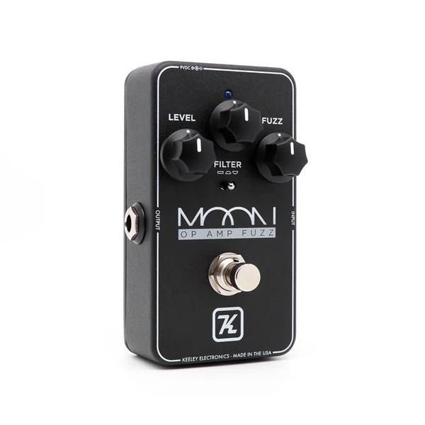 Moon Op Amp