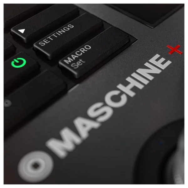 Native Instruments Maschine+ – Groovebox Autonome