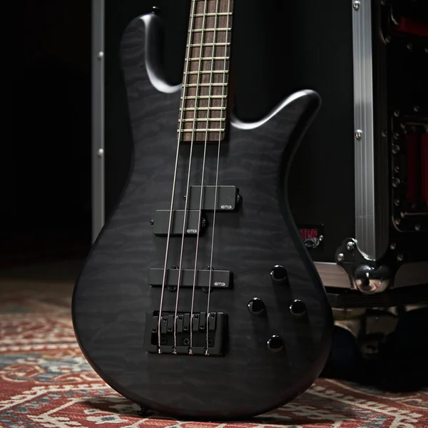NS Pulse II 4 - black stain matte