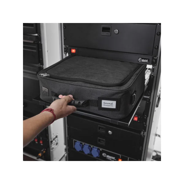 ORGAFLEX® RACK BAG 03 - Sac d’organisation rembourré pour racks de 19″ (3U)