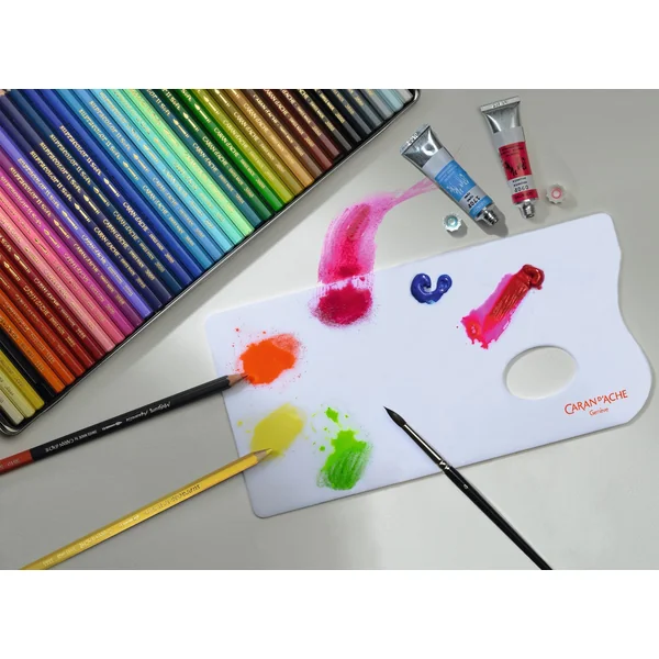 Palette aquarelle en plexiglas blanc 23cm x 13cm