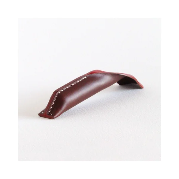 Porte stylo Pétale – rouge et marron – Pauline André