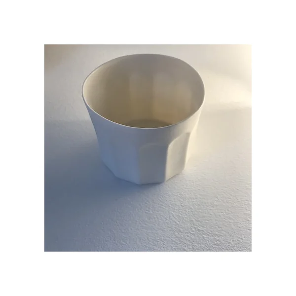 Pot en porcelaine – Jinjin Sun, Atelier Murmur