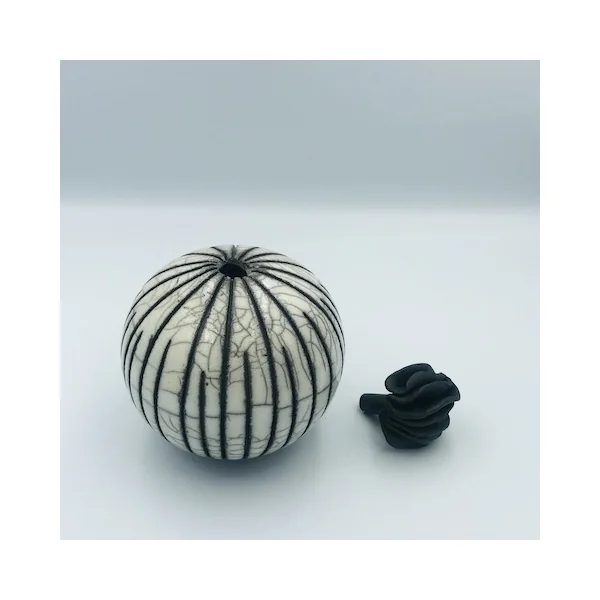Soliflore gravé cuisson raku – Sylvie Souton Chany