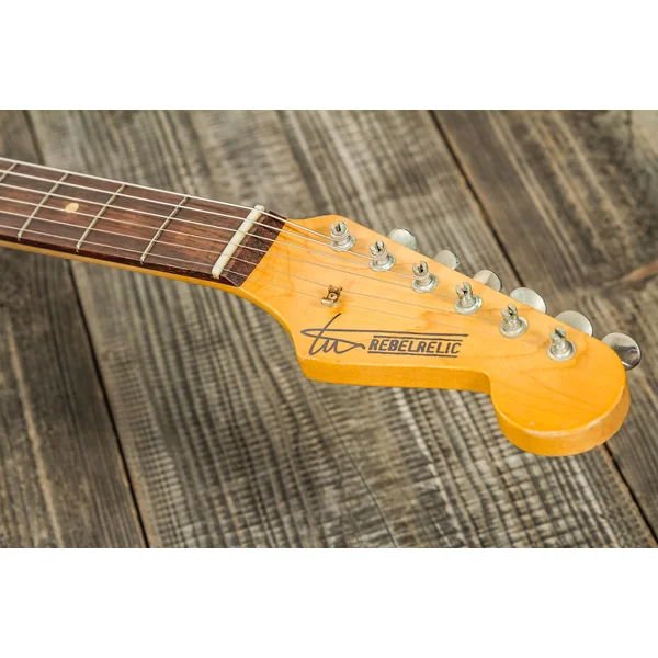S-series 62 #230203 - light aged sherwood forest green