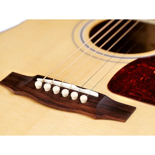 Traditional USA D-40 - natural