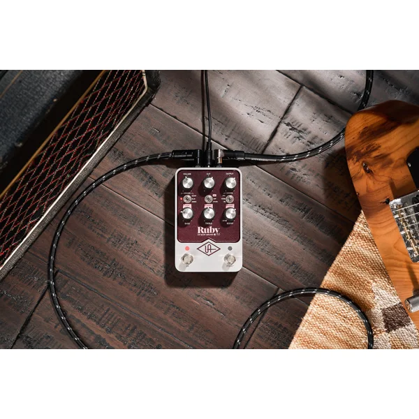 UAFX RUBY '63 TOP BOOST AMPLIFIER