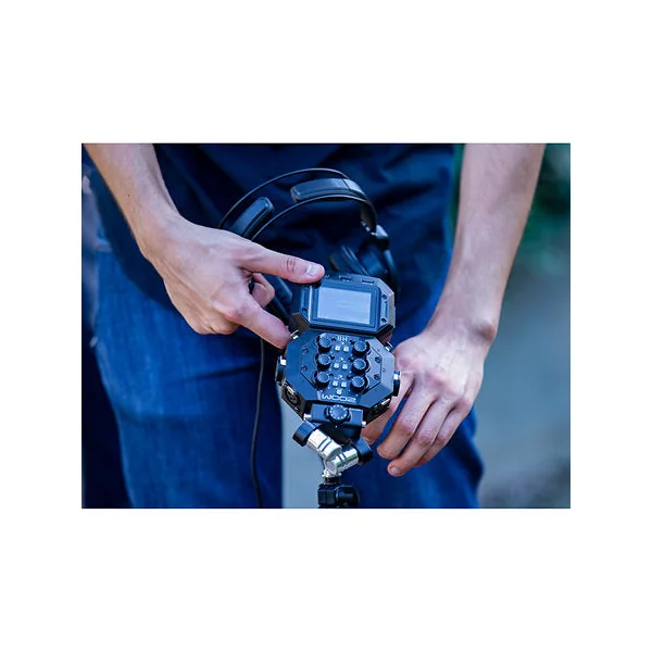 Zoom H8 - Enregistreur Portable Numérique Multi-Pistes