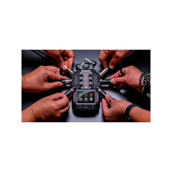 Zoom H8 - Enregistreur Portable Numérique Multi-Pistes